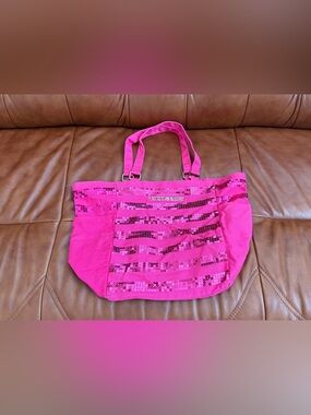 VICTORIA’S SECRET Bling Canvas Sequin Hot Pink Duffle Tote Bag
